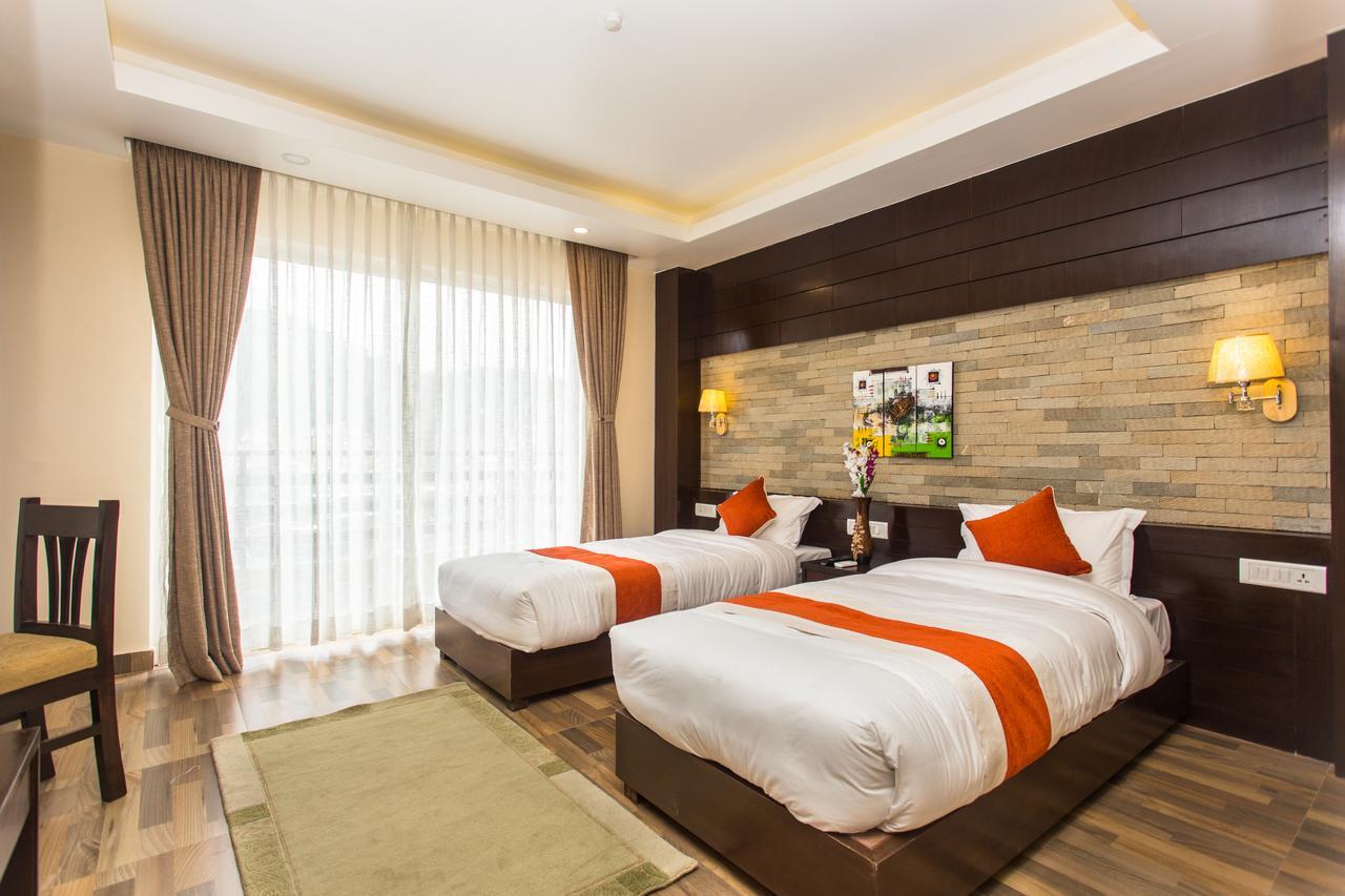 פוקהרה Bodhi Suites Boutique Hotel And Spa מראה חיצוני תמונה