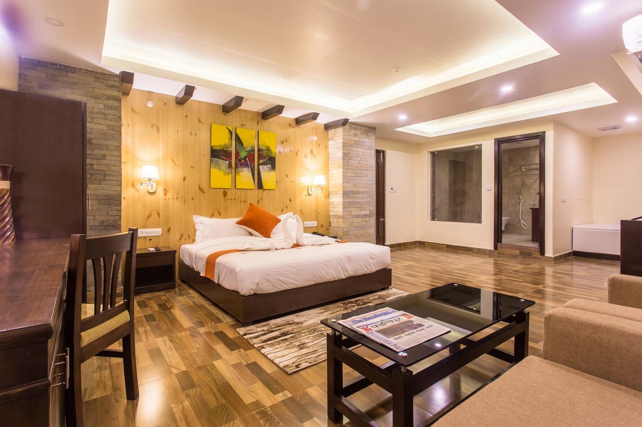 פוקהרה Bodhi Suites Boutique Hotel And Spa מראה חיצוני תמונה