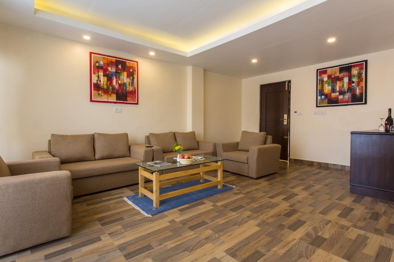 פוקהרה Bodhi Suites Boutique Hotel And Spa מראה חיצוני תמונה