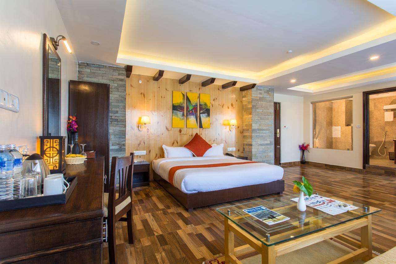 פוקהרה Bodhi Suites Boutique Hotel And Spa מראה חיצוני תמונה