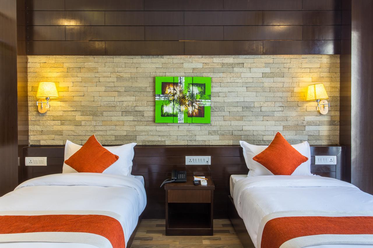 פוקהרה Bodhi Suites Boutique Hotel And Spa מראה חיצוני תמונה